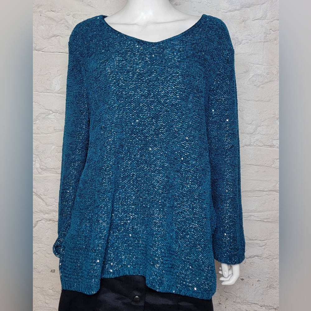 Chico's Sz 3 Blue and Silver Knit Sweater